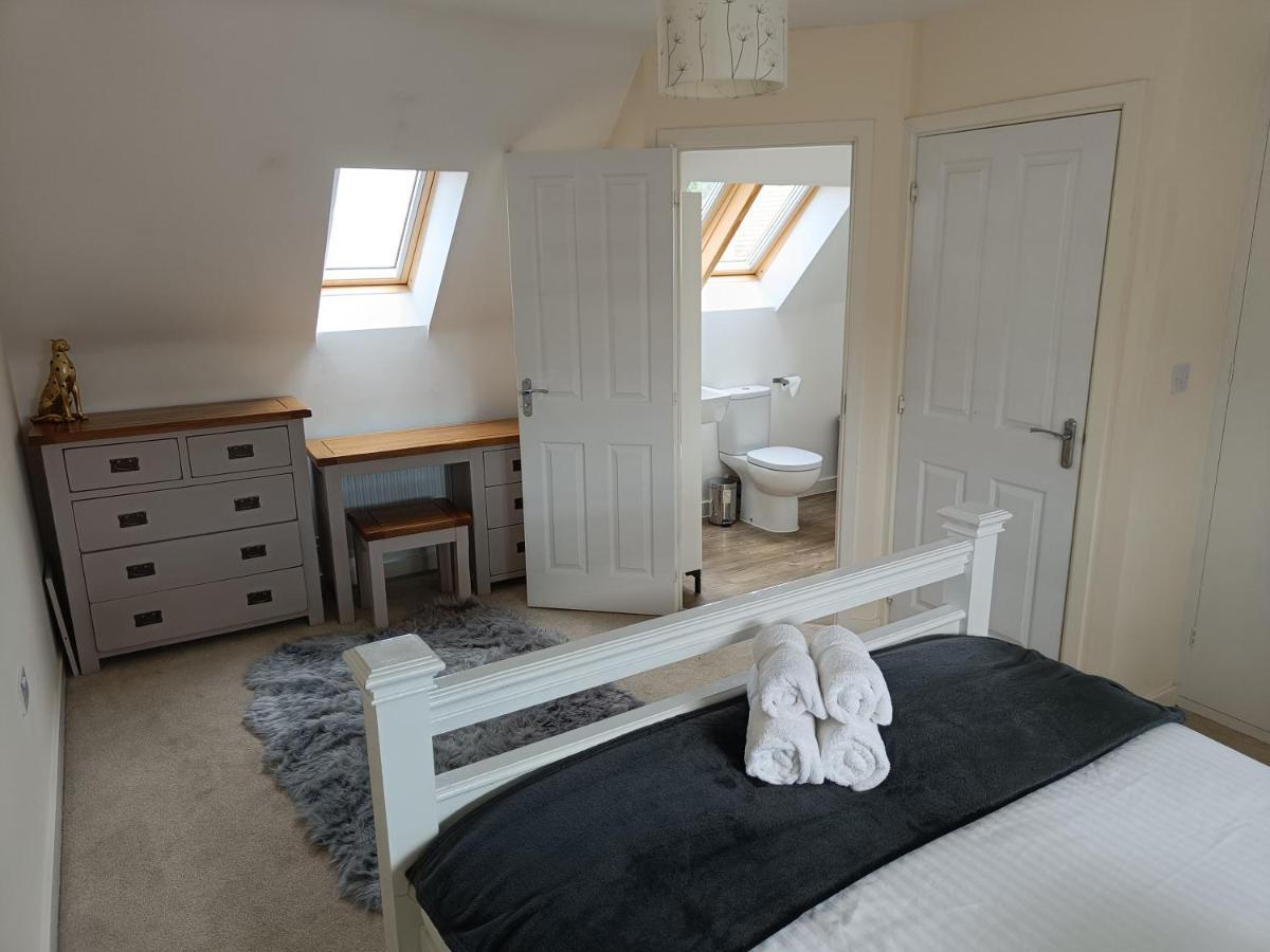 3 Bedroom Townhouse Near Bicester Village Екстериор снимка