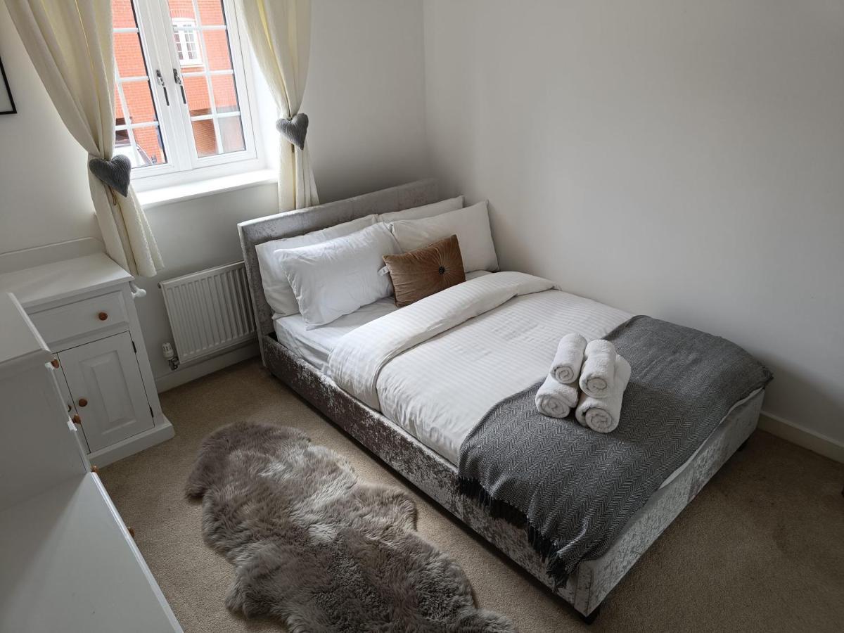 3 Bedroom Townhouse Near Bicester Village Екстериор снимка