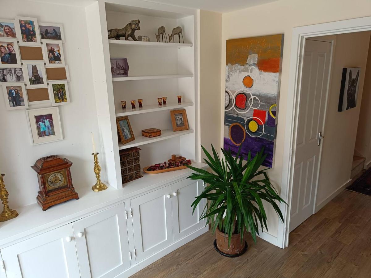 3 Bedroom Townhouse Near Bicester Village Екстериор снимка